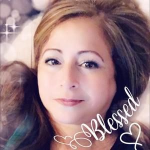 Meet your Posher, Deborah